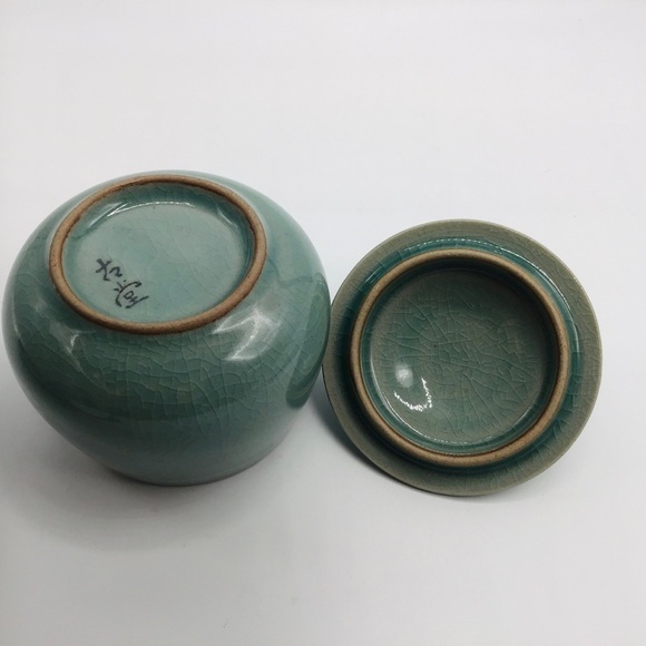 VINTAGE Celedon Tea Set Cup and Sugar Bowl Asian Flying Crane Crackle Glaze Blue - Picture 10 of 11